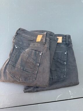 2 pairs of Buckle Women's bootcut Jeans - Black 31 xxl ( super long 37” )